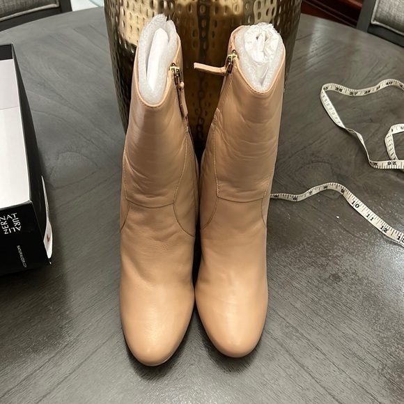 Naturalizer Creme Brulee Harlene Leather Boot - Women - Picture 8 of 11